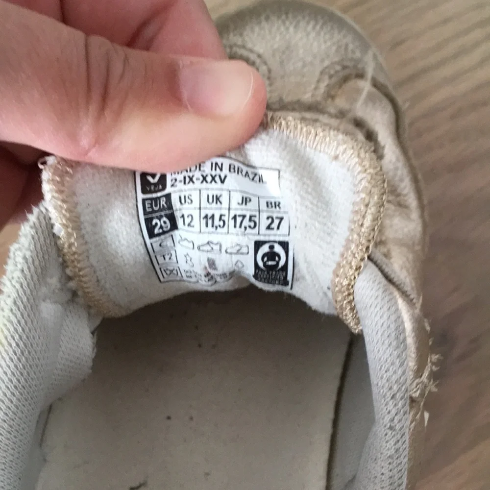 Veja sneakers
